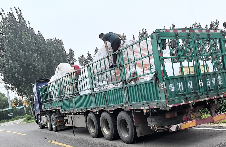 祝賀山東綠環9臺600KW瓦斯發電機組銷往貴州